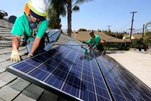 Соларната енергия със значителен спад на цената
